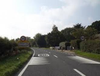 road entering abberton and langenhoe